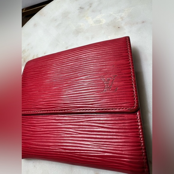 Louis Vuitton Red Epi Compact Wallet EUC - Picture 10 of 12